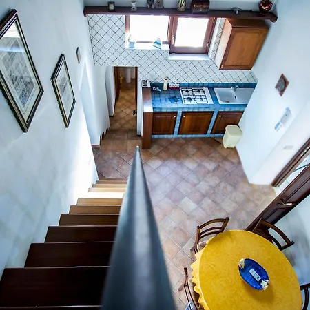 Casa Ifigenia بيت للعطل *